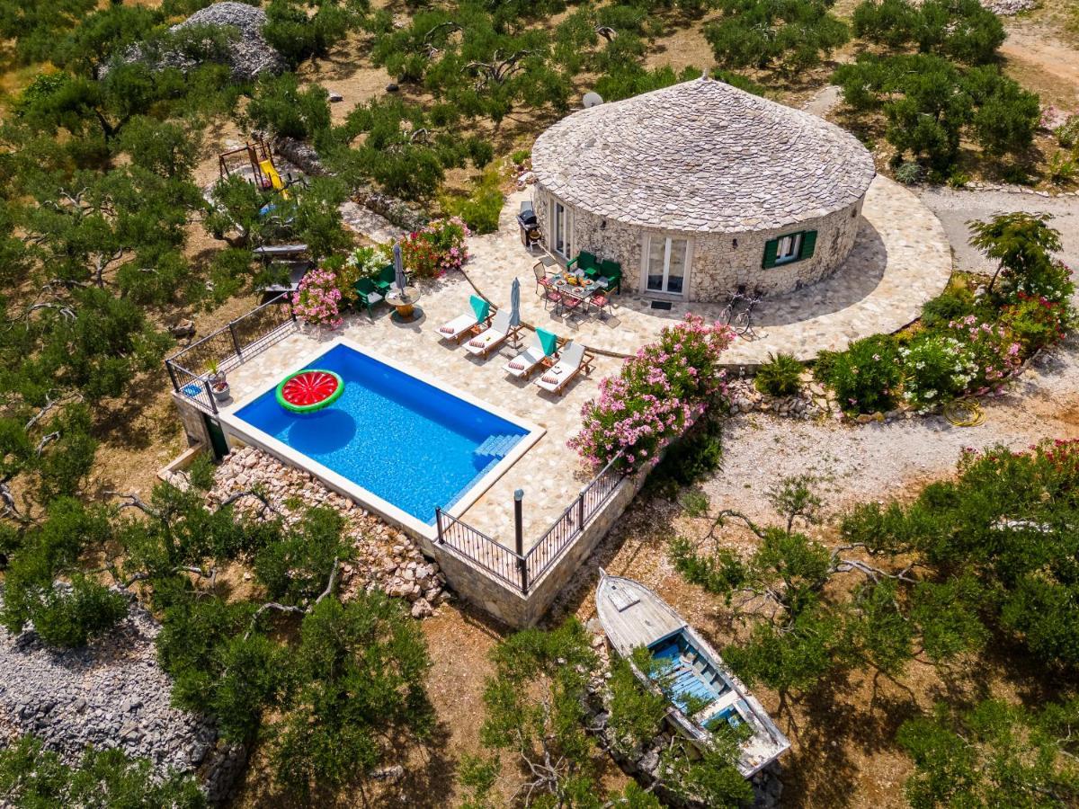 Island Getaway - Heritage House Mirca  Ngoại thất bức ảnh